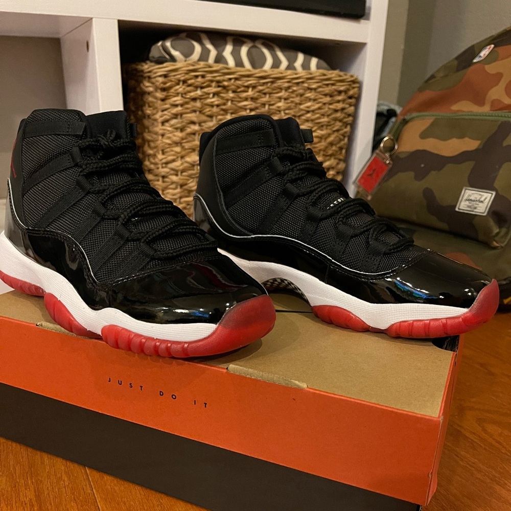 Jordan Retro 11 bred